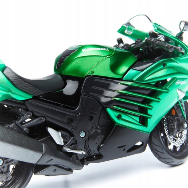 Jouet Moto Kawasaki Maquette Moto Kawasaki Ninja ZX-14R 1:12 Tobar Kit à Construire - Modèle Réaliste Avec 20 Pièces